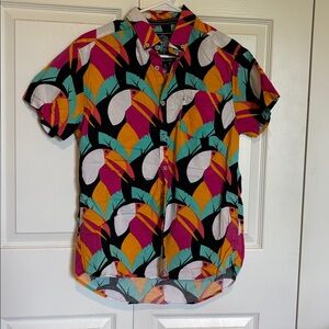 Five points industries short sleeve button down shirt bird novelty print